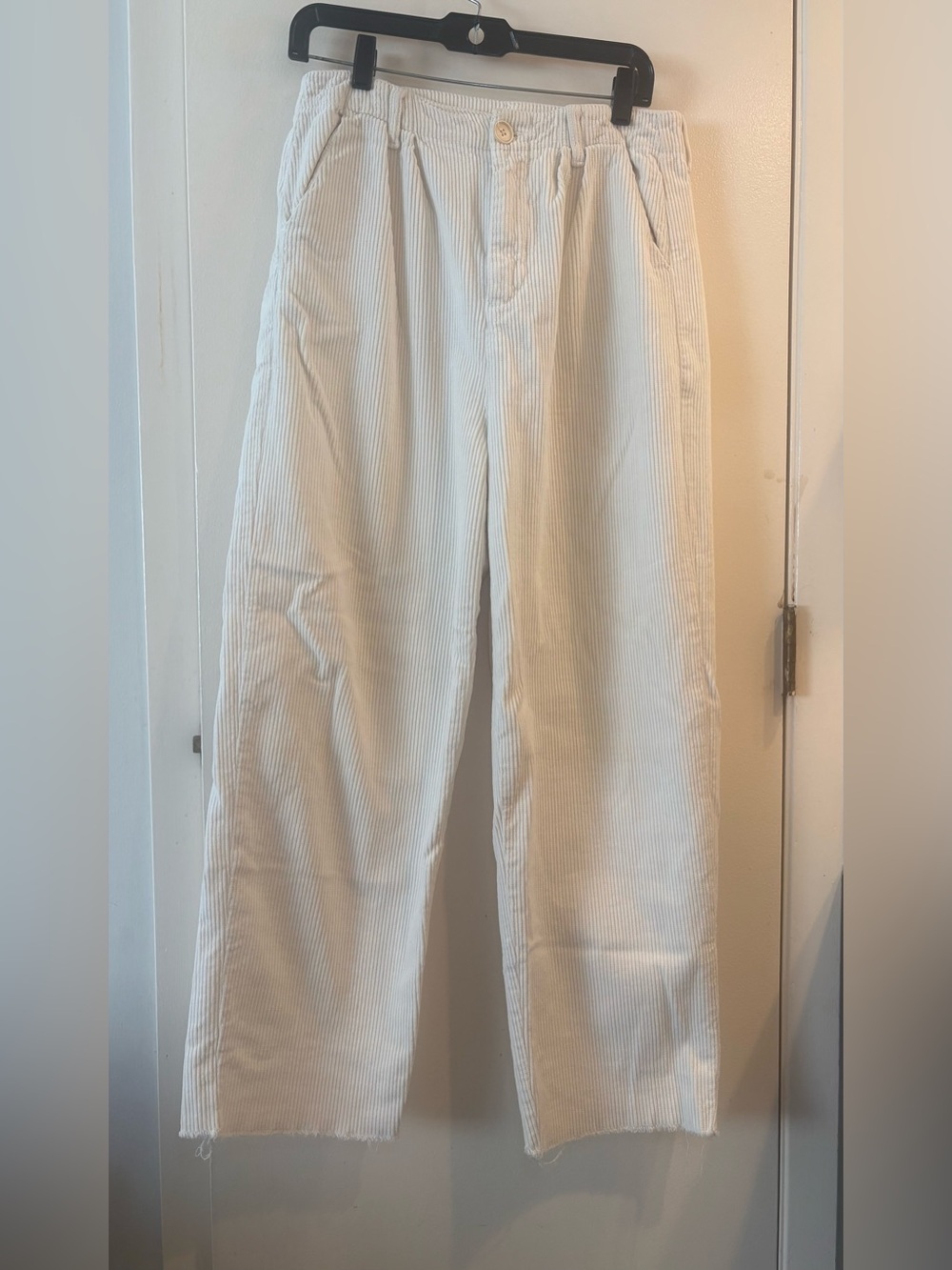 Rudy Jude Women’s Mid weight Cream White Corduroy Pants Size 2